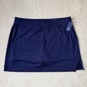 Crown & Ivy Navy Athletic Skort